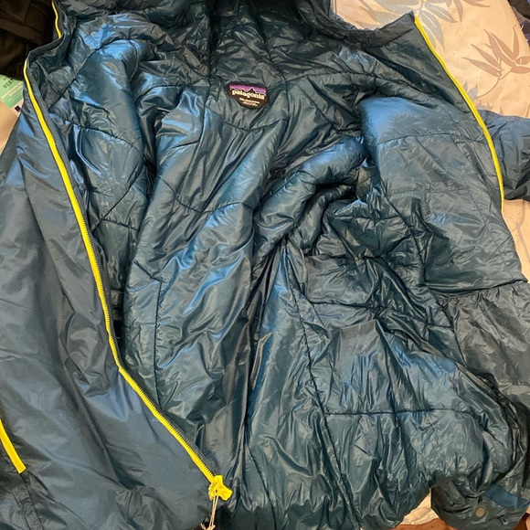 Patagonia men’s Das Parka - Picture 5 of 9